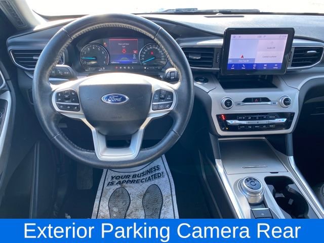 Used 2023 Ford Explorer XLT AWD/4WD image 8