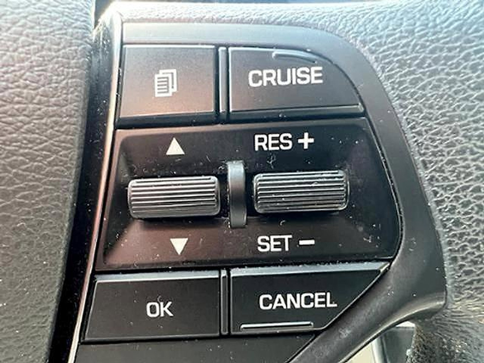 Used 2017 Hyundai Sonata Sport w/ Cargo Package FWD image 20