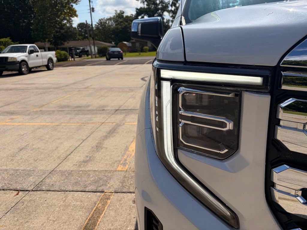 Used 2025 GMC Sierra 1500 Denali w/ Denali Reserve Package AWD/4WD image 15