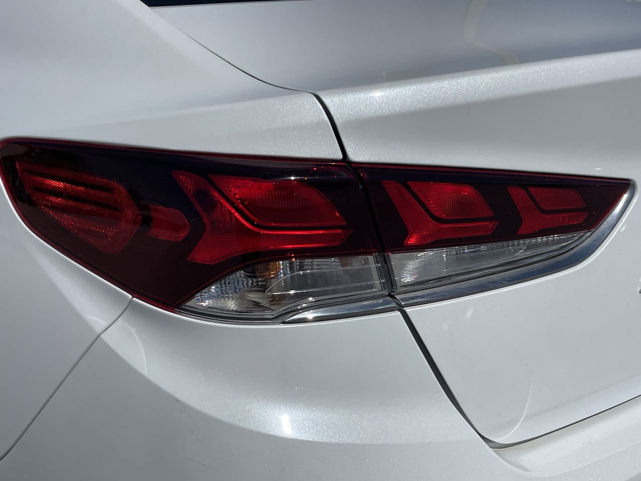 Used 2018 Hyundai Sonata ECO FWD image 7