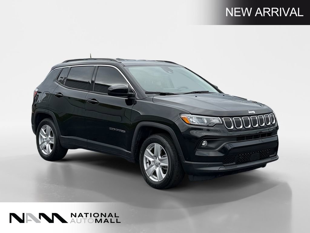 Used 2022 Jeep Compass Latitude FWD image 7