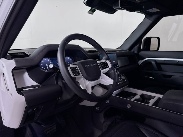 Certified 2025 Land Rover Defender 110 S AWD/4WD image 9
