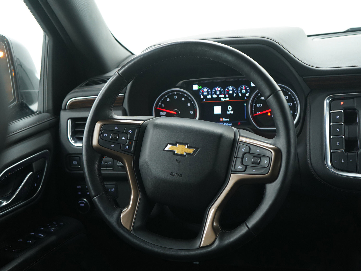 Used 2021 Chevrolet Suburban High Country image 27