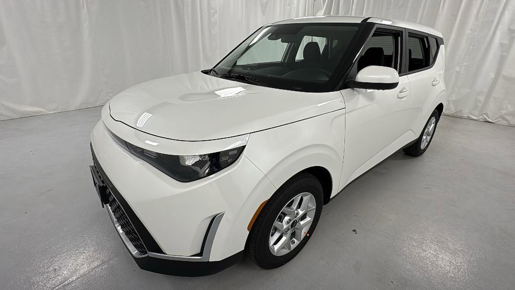 New 2025 Kia Soul LX image 7