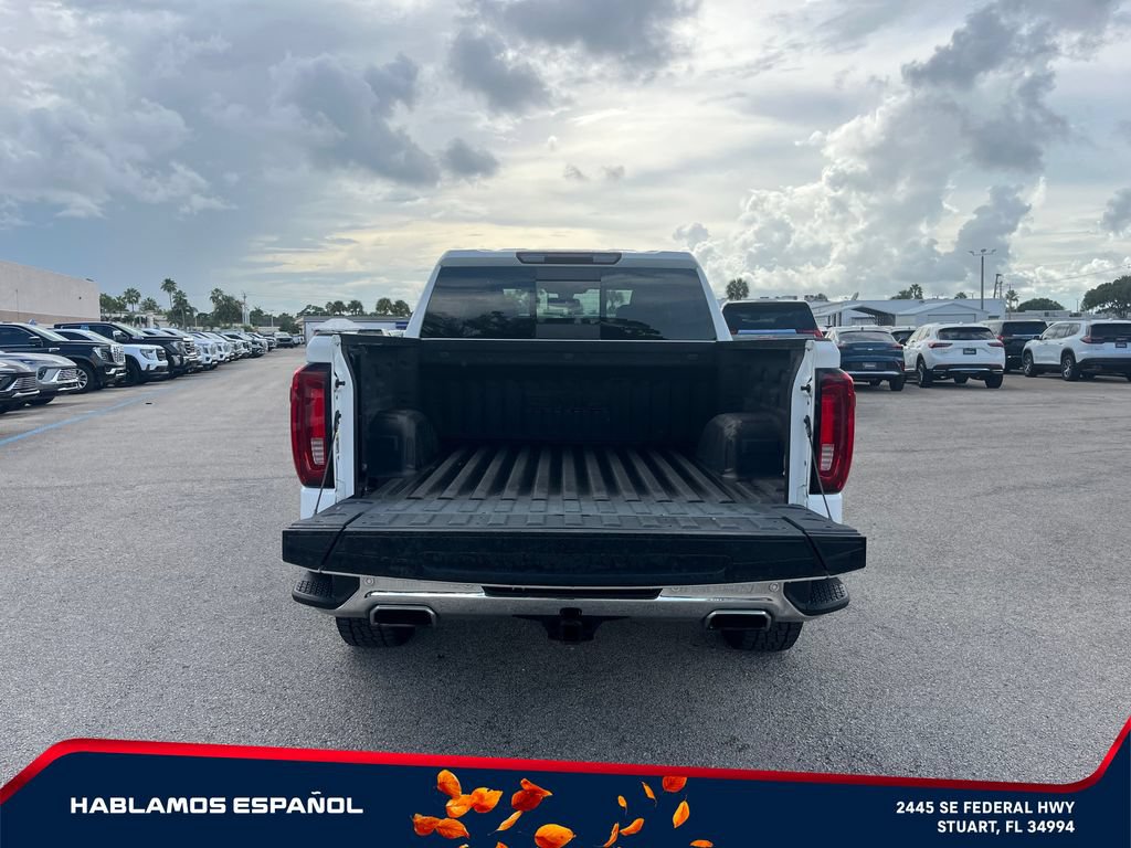 Used 2021 GMC Sierra 1500 SLT w/ SLT Premium Plus Package AWD/4WD image 16