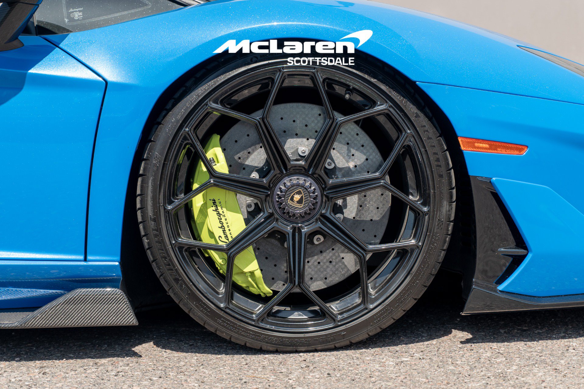 Used 2021 Lamborghini Aventador SVJ AWD/4WD image 41