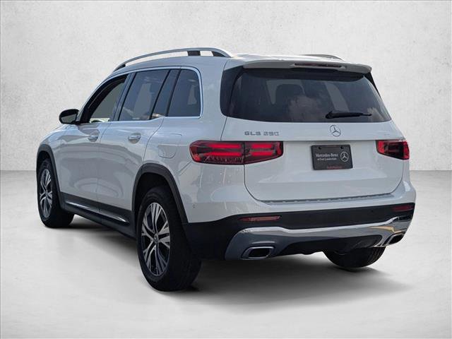 Used 2025 Mercedes-Benz GLB 250 image 8