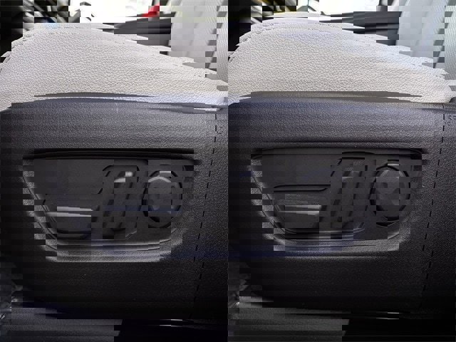 Used 2024 MAZDA CX-90 3.3 Turbo w/ Preferred Package image 29