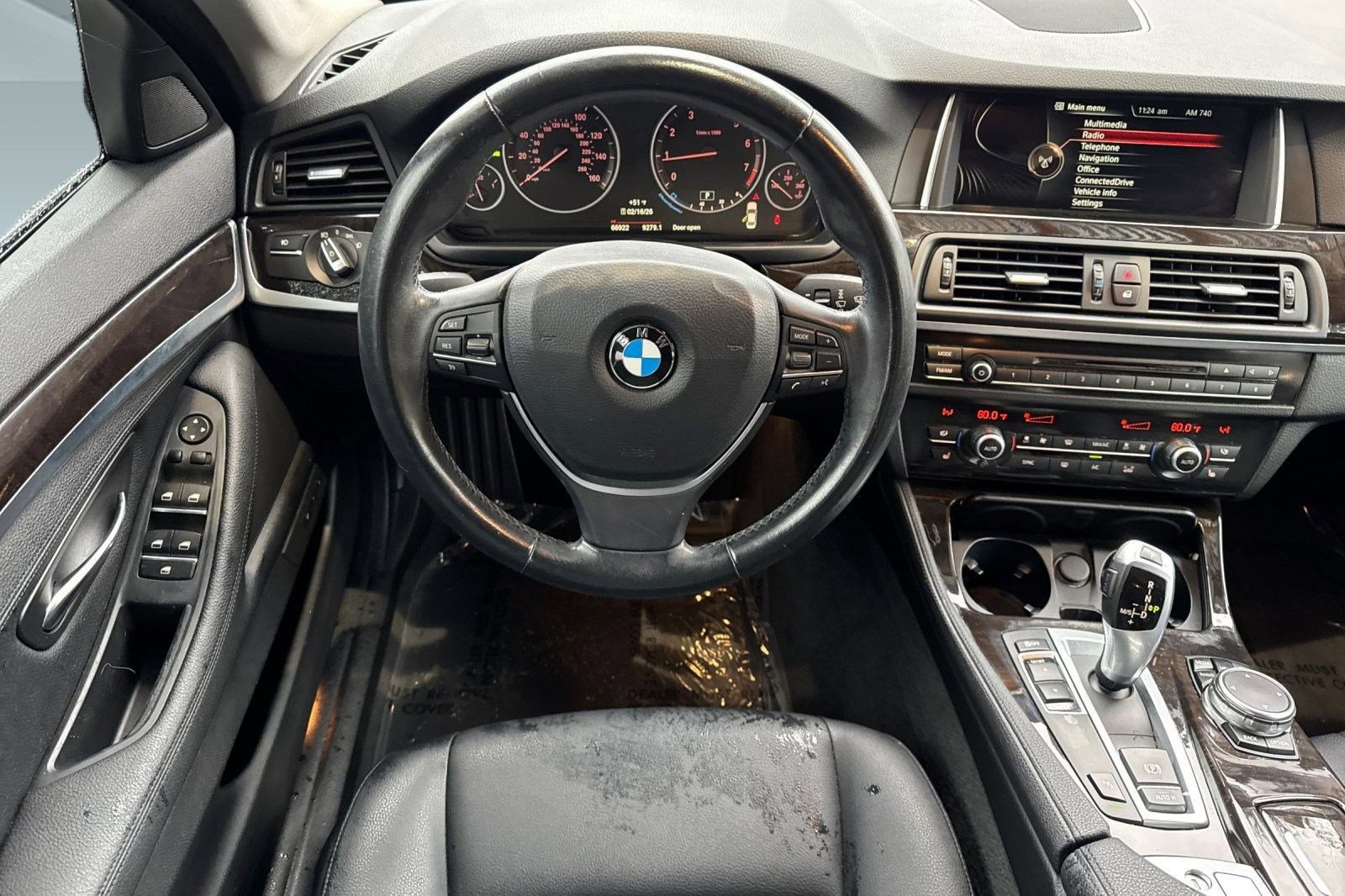 Used 2015 BMW 528i Sedan image 28