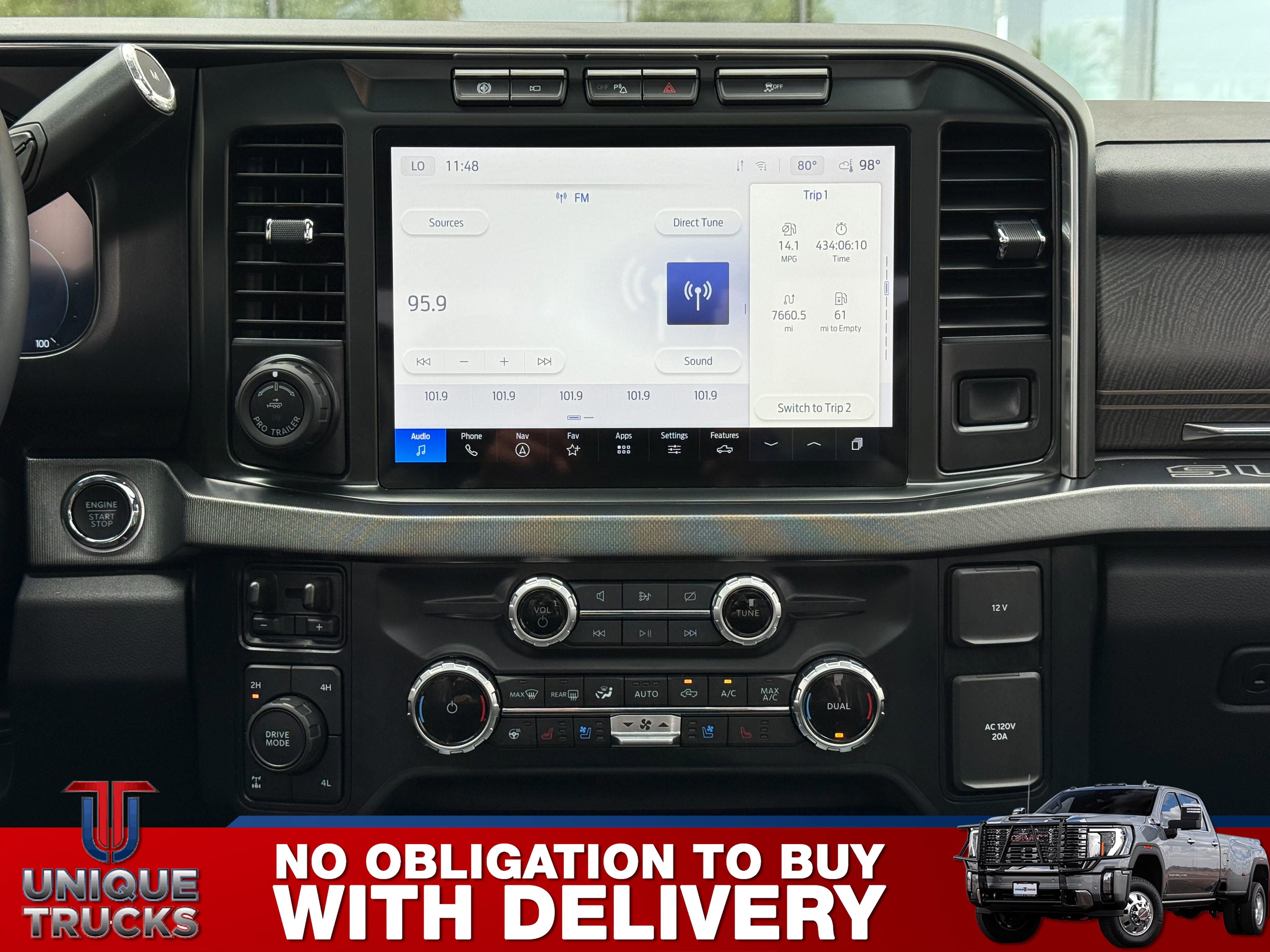 Used 2023 Ford F350 Platinum image 36