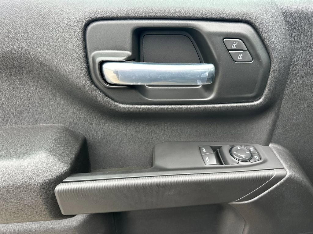 New 2026 Chevrolet Silverado 1500 W/T w/ LPO, Dark Essentials Package image 10