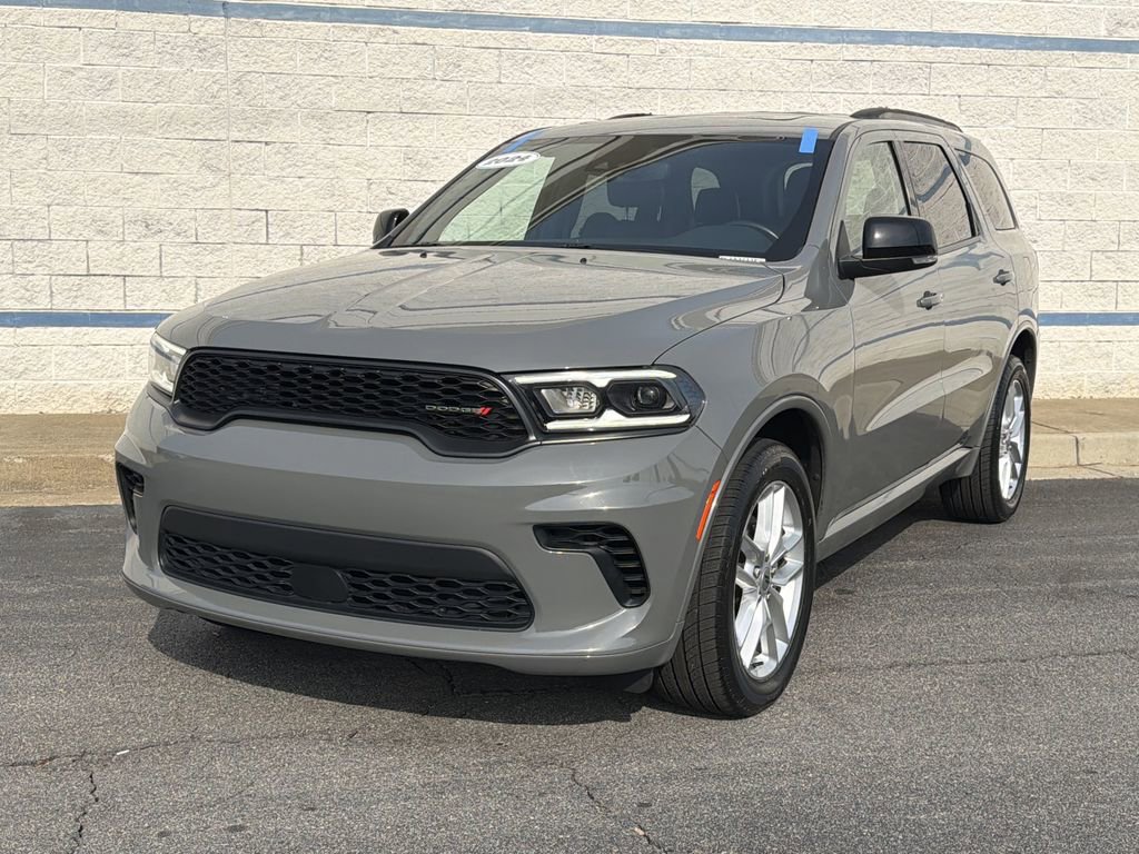 Used 2024 Dodge Durango GT image 3