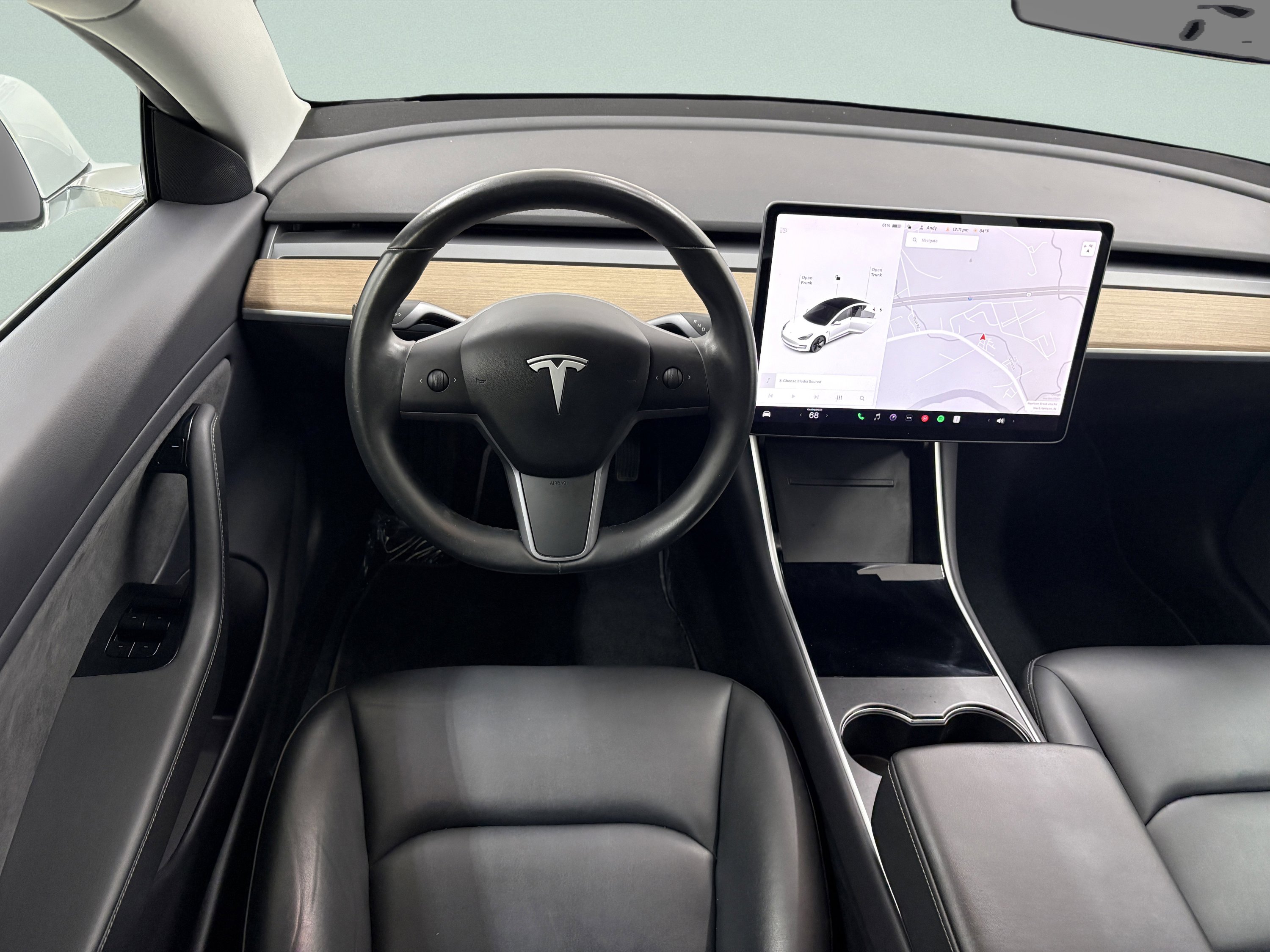Used 2019 Tesla Model 3 Standard Range Plus image 8