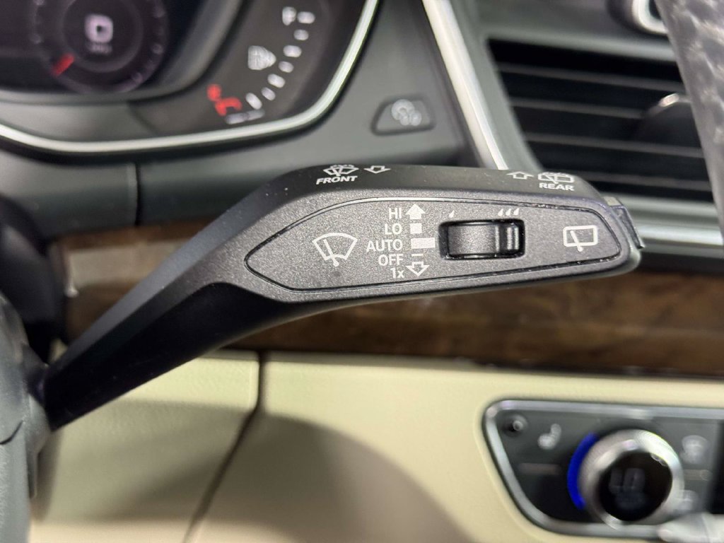Used 2019 Audi Q5 2.0T Premium Plus AWD/4WD image 23