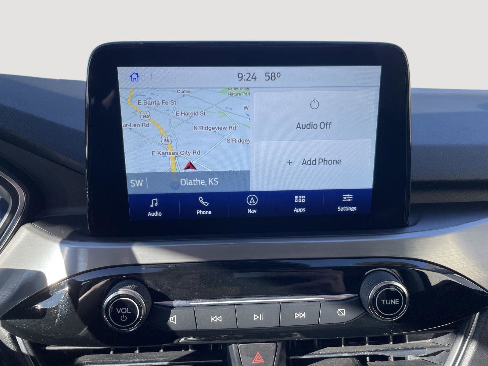 Used 2021 Ford Escape Titanium w/ Class II Trailer Tow Package image 18