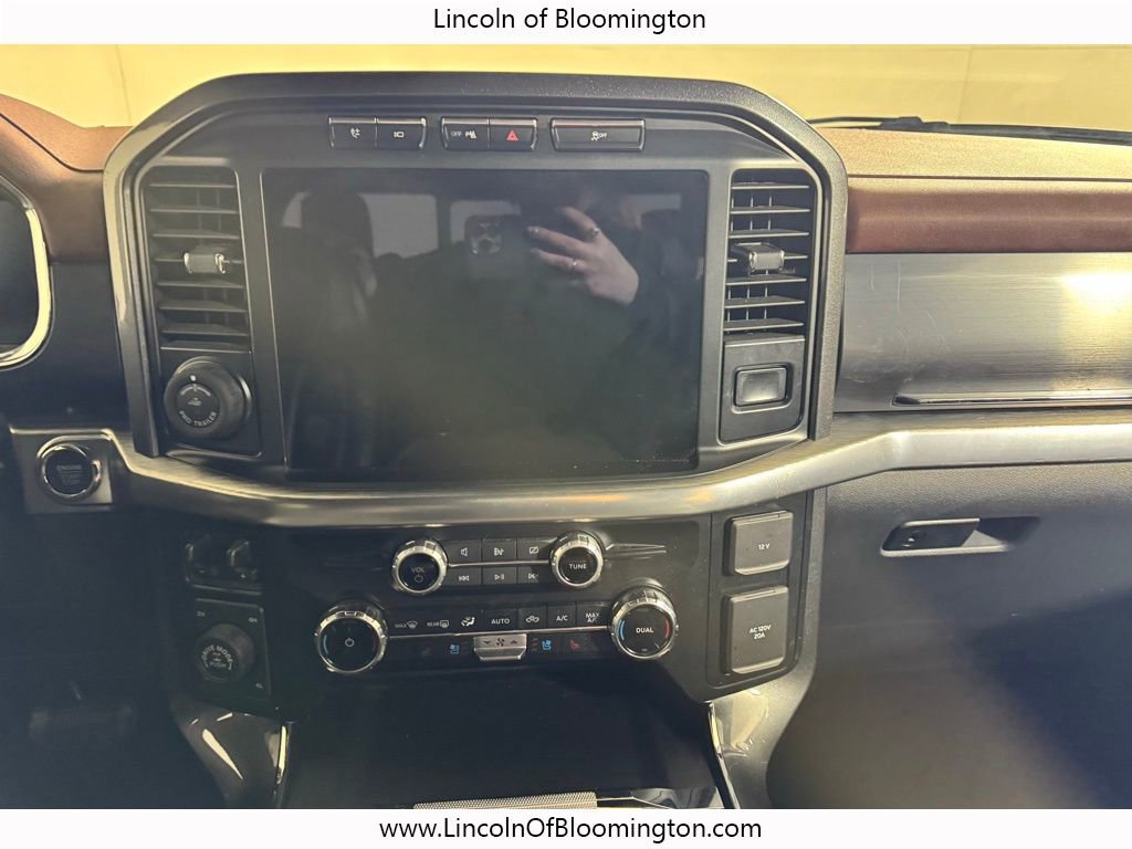 Used 2023 Ford F150 Lariat w/ Equipment Group 502A High image 26