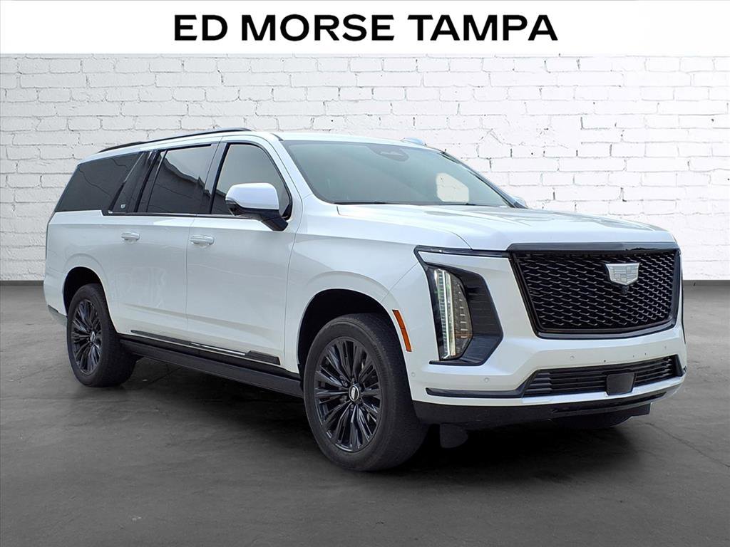 Used 2025 Cadillac Escalade ESV Sport w/ LPO, ONYX Package RWD image 5