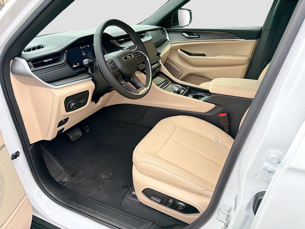 New 2026 Jeep Grand Cherokee Limited AWD/4WD image 25