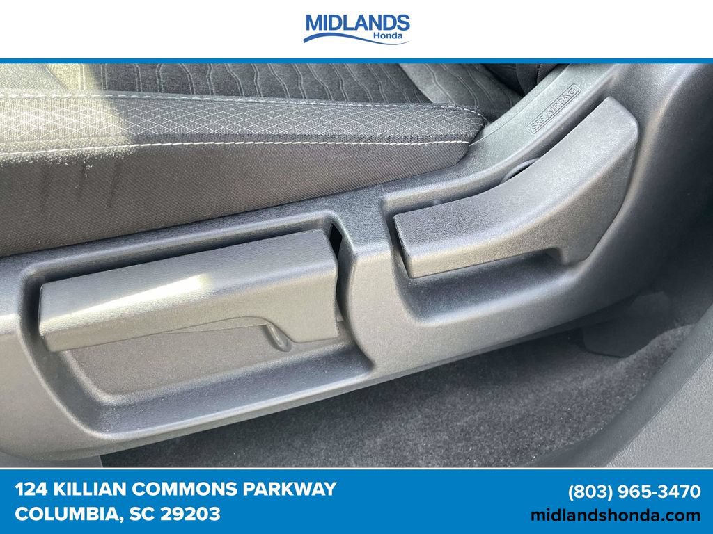 Used 2024 Nissan Pathfinder S AWD/4WD image 14