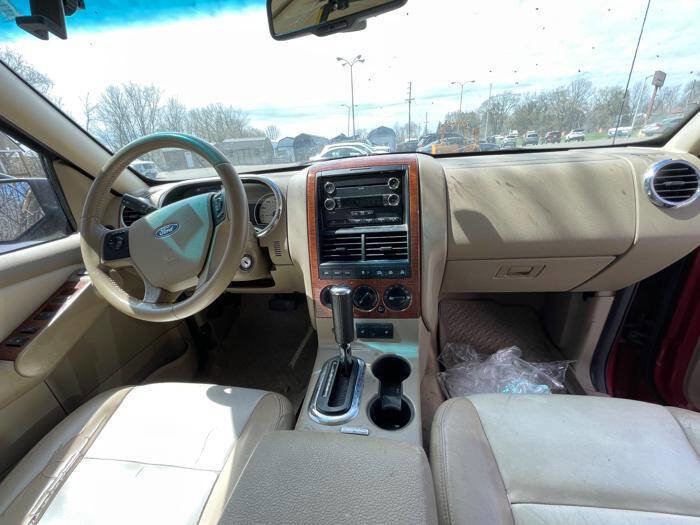 Used 2009 Ford Explorer Eddie Bauer AWD/4WD image 30