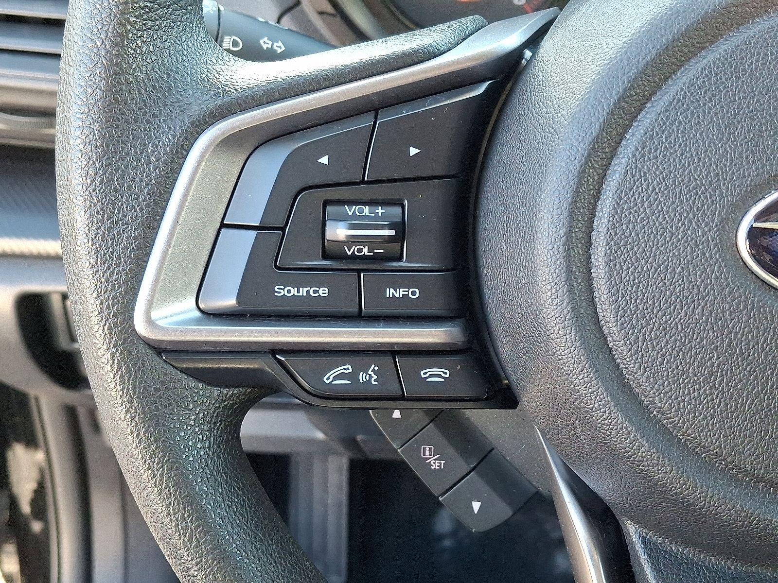 Used 2023 Subaru Crosstrek 2.0i image 23