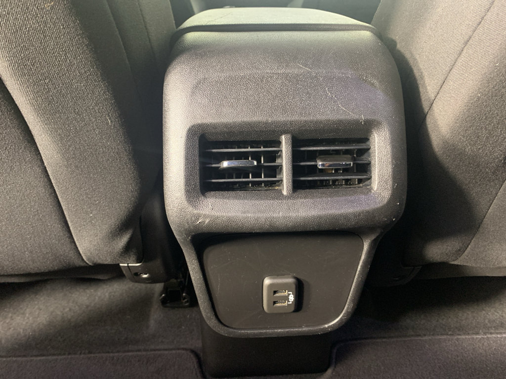 Used 2019 Chevrolet Equinox LT FWD image 32