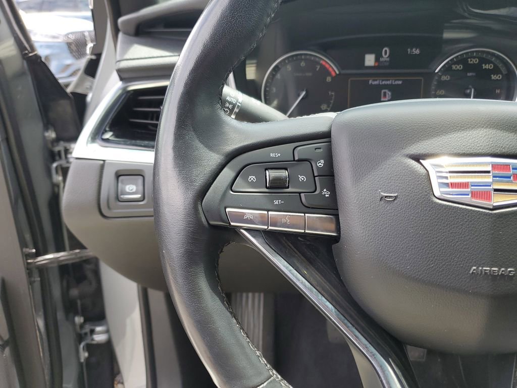 Used 2023 Cadillac XT6 Premium Luxury image 25