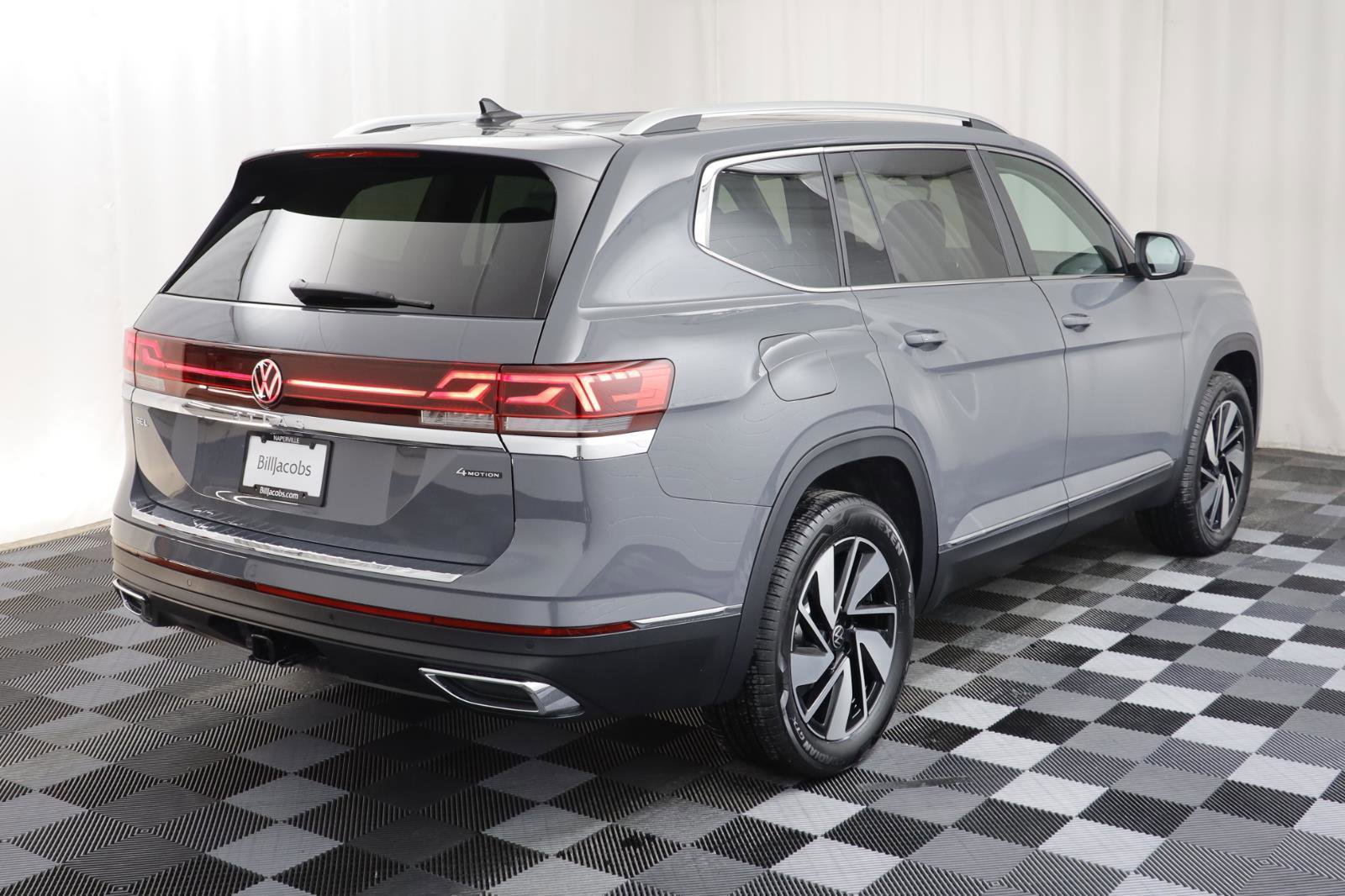 New 2026 Volkswagen Atlas SEL image 18