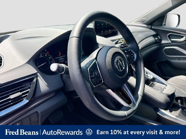 Used 2026 Acura RDX SH-AWD image 11