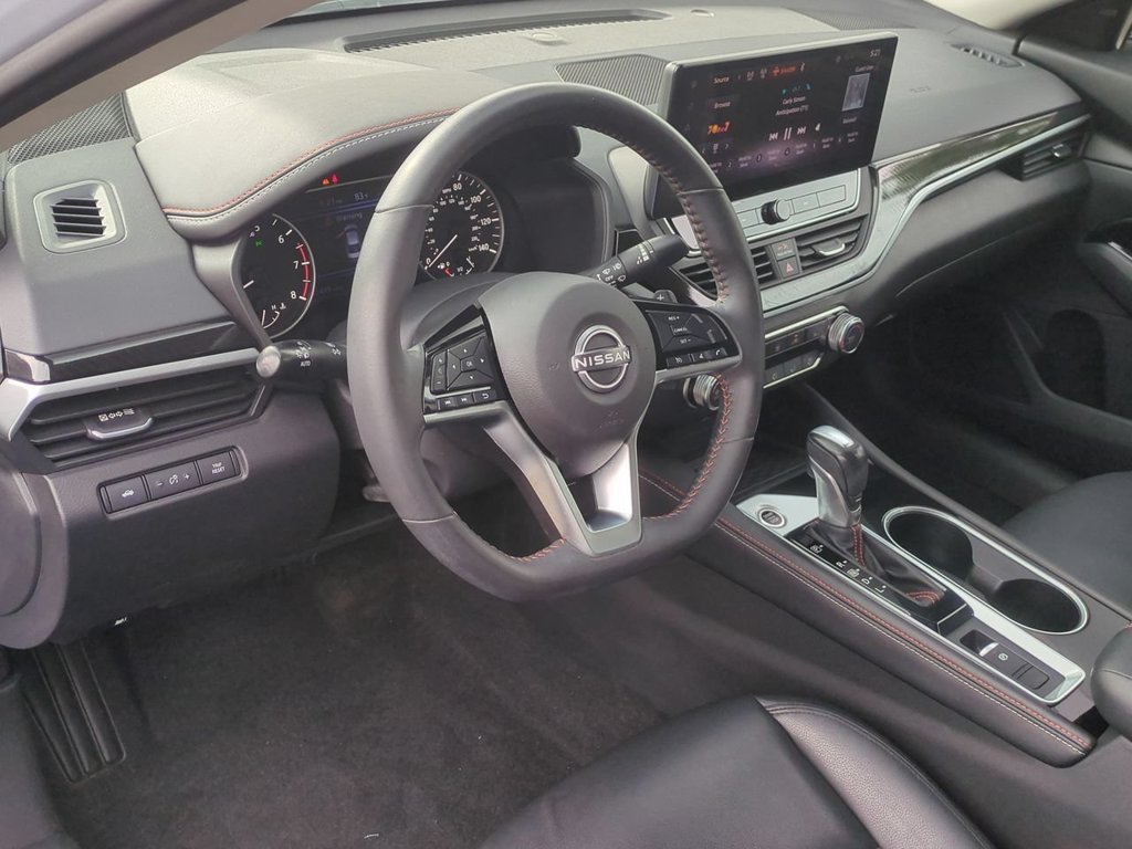 Used 2023 Nissan Altima 2.5 SR w/ SR Premium Package AWD/4WD image 13