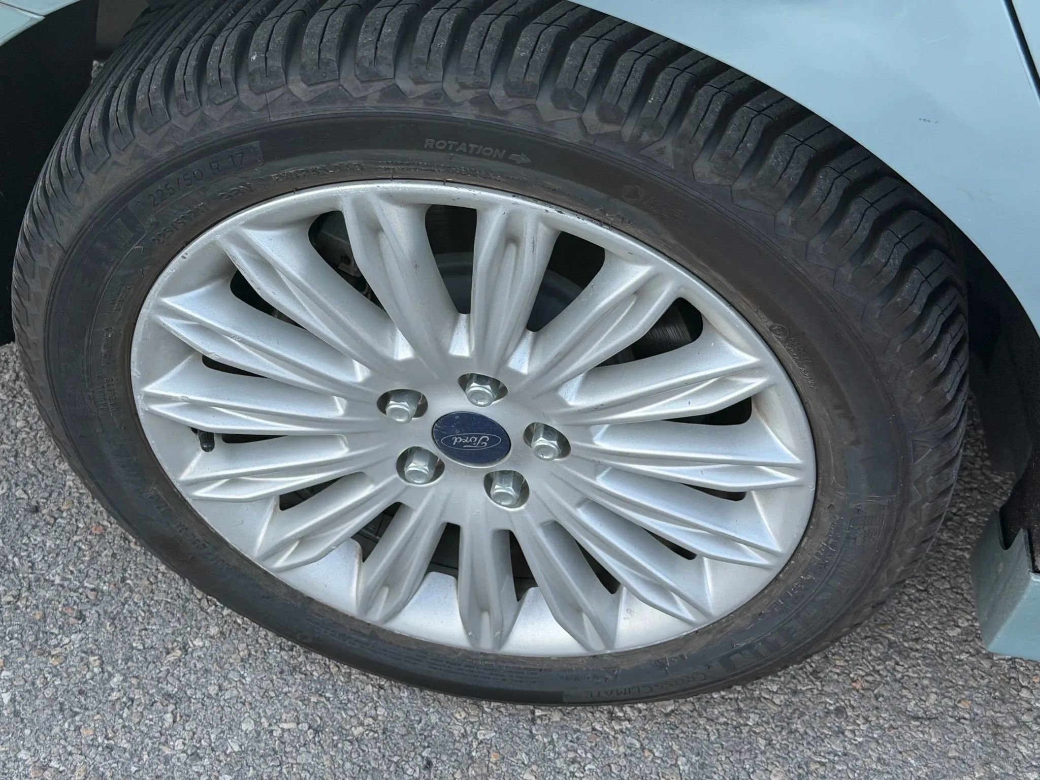 Used 2013 Ford Fusion SE FWD image 20