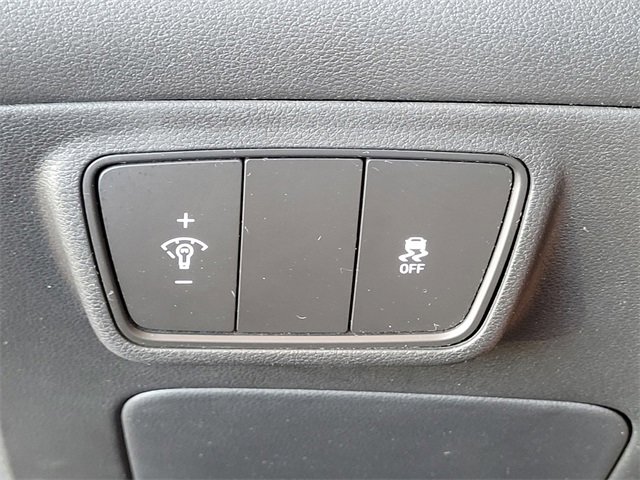 Used 2022 Hyundai Tucson SEL w/ Cargo Package image 16