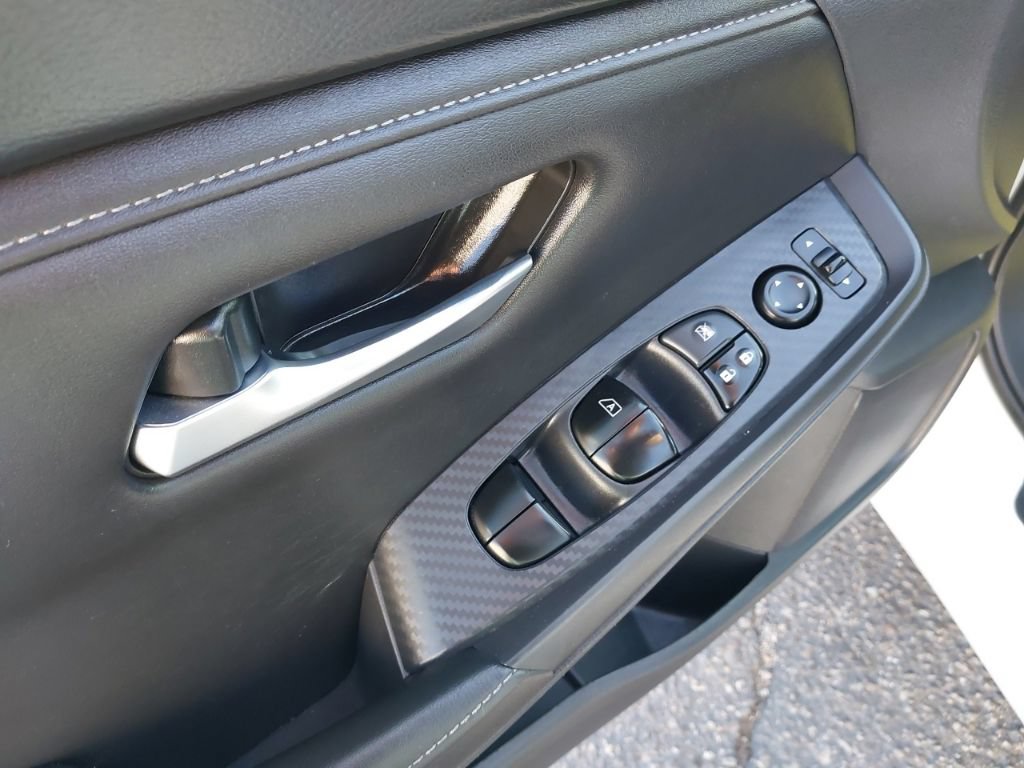 Used 2024 Nissan Sentra SV w/ All-Weather Package FWD image 9