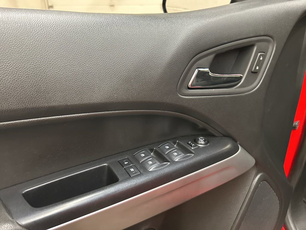 Used 2020 Chevrolet Colorado LT AWD/4WD image 27