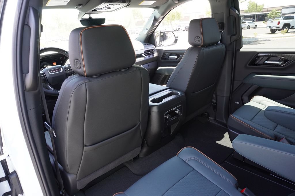 New 2026 GMC Yukon XL AT4 w/ Premium Trailering Package AWD/4WD image 11