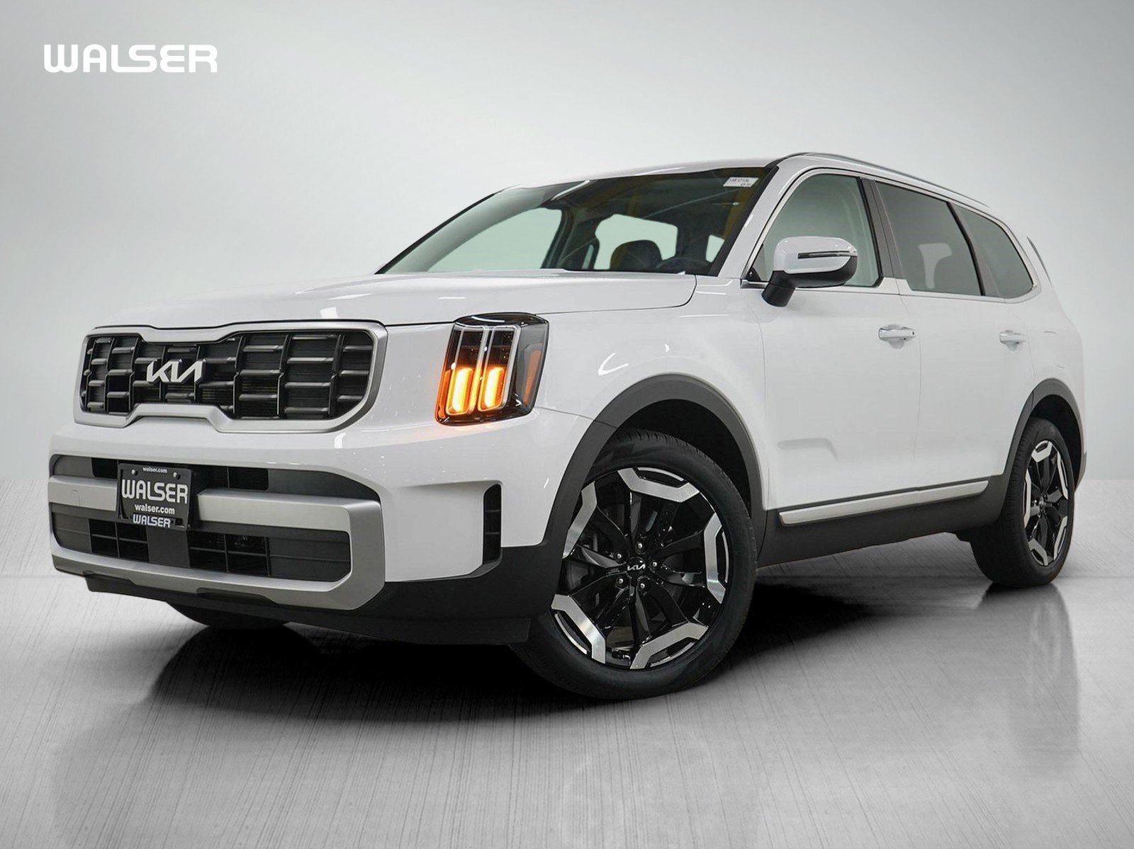 Used 2024 Kia Telluride S w/ S Sunroof Package AWD/4WD image 1