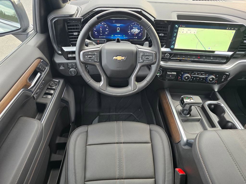 New 2026 Chevrolet Silverado 1500 High Country AWD/4WD image 32