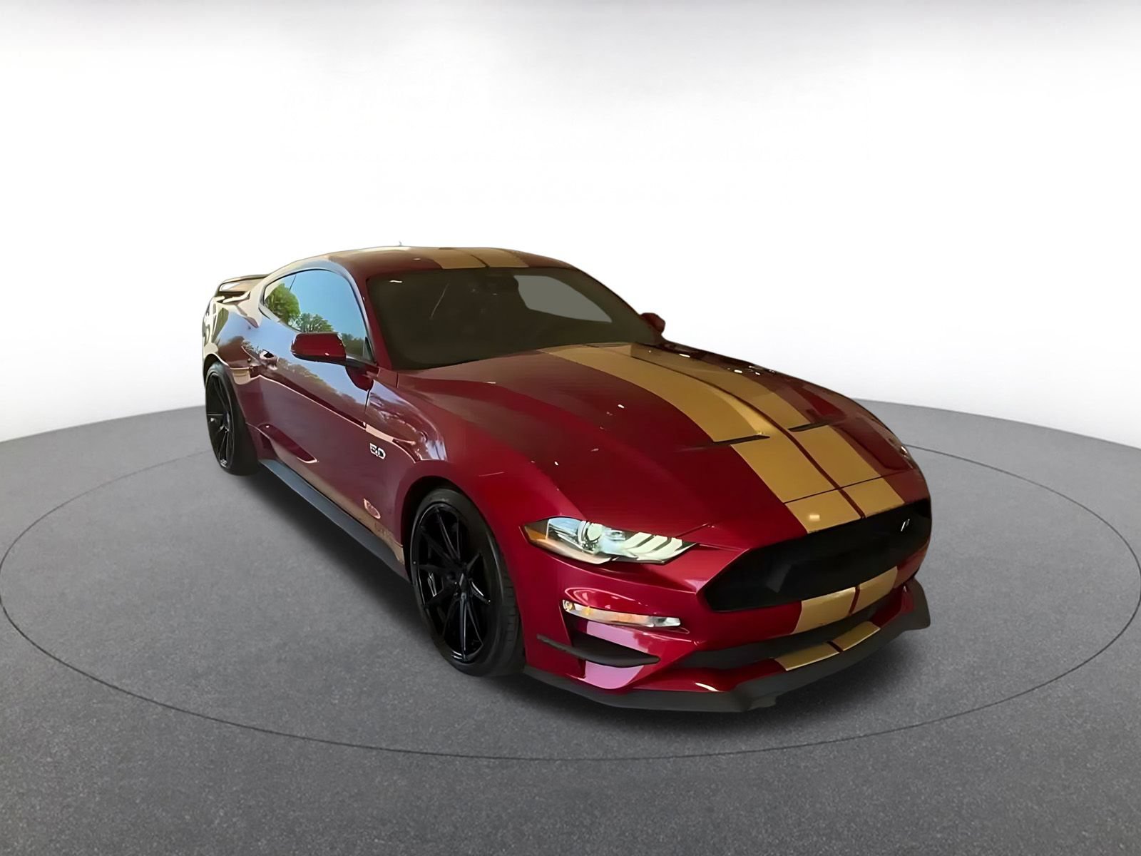 Used 2022 Ford Mustang GT Premium w/ GT Performance Package RWD image 3