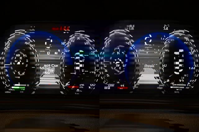 New 2026 Toyota Crown Platinum image 16