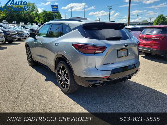 Used 2023 Chevrolet Blazer RS w/ Driver Confidence II Package AWD/4WD image 3