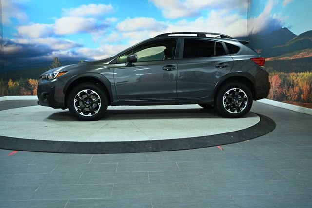 Used 2023 Subaru Crosstrek 2.0i Premium image 5