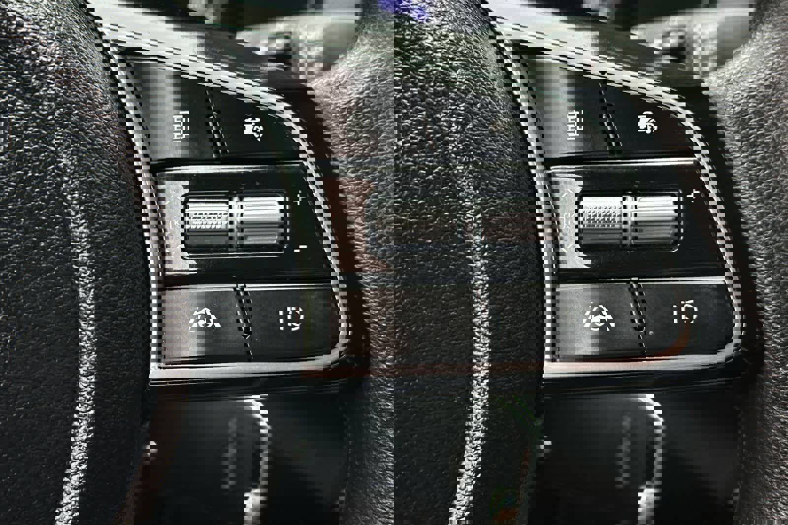 Used 2024 Kia Forte LXS image 27