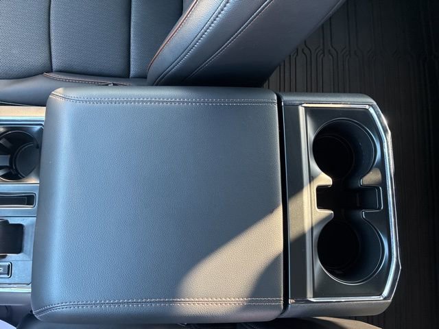 New 2025 Ford F150 Lariat w/ Equipment Group 501A Mid image 16