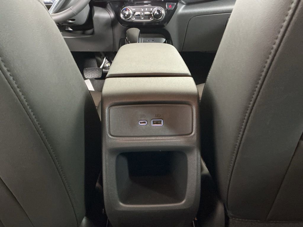 New 2026 Chevrolet Trax ACTIV w/ Driver Confidence Package image 18