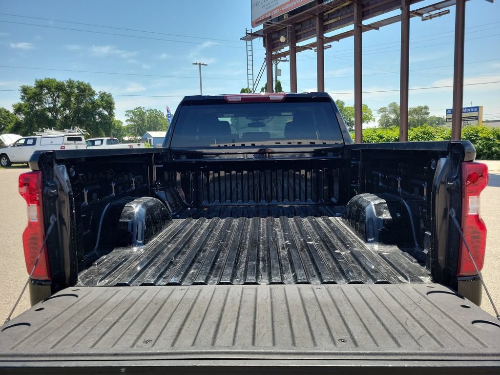 Certified 2023 Chevrolet Silverado 1500 LT AWD/4WD image 8