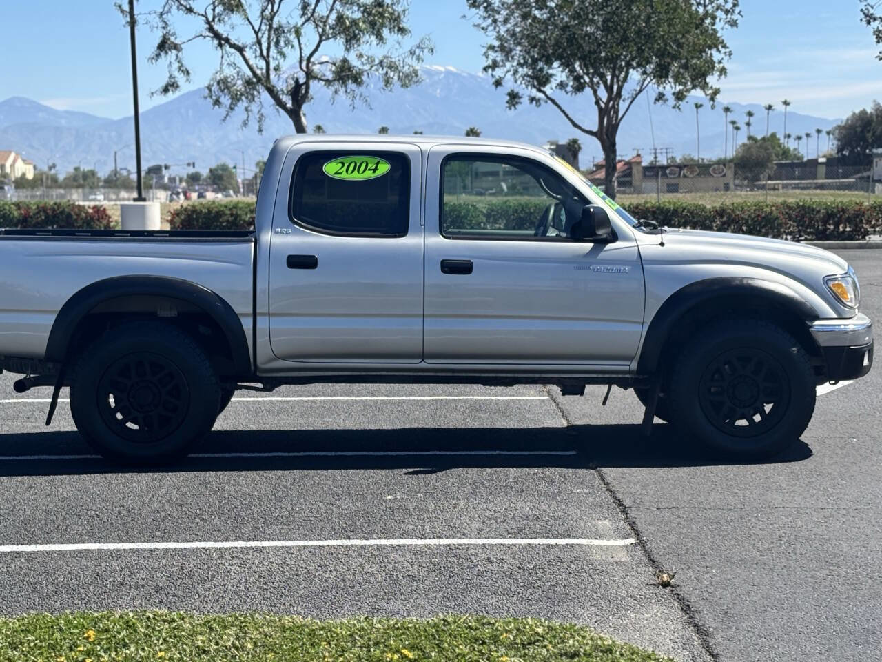 Used 2004 Toyota Tacoma PreRunner RWD image 9