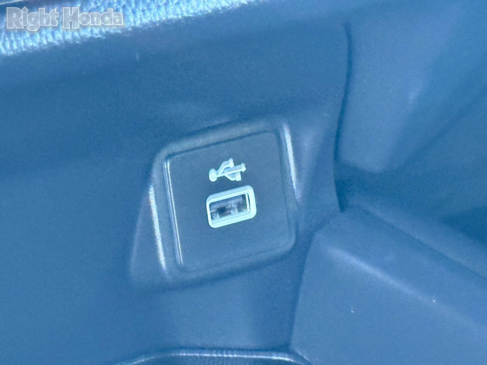 Used 2025 Honda HR-V Sport image 23