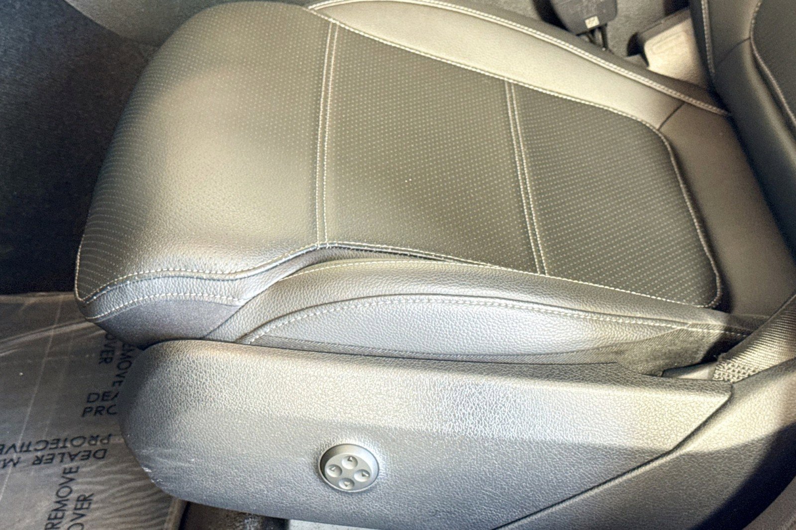 Certified 2025 Mercedes-Benz GLC 300 image 18