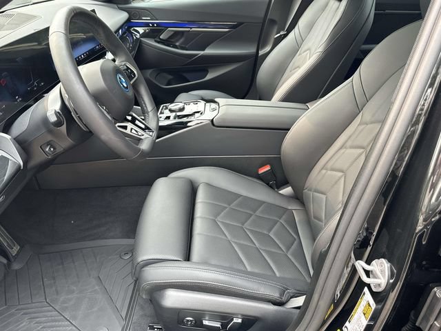 Used 2026 BMW i5 eDrive40 w/ M Sport Package AWD/4WD image 25