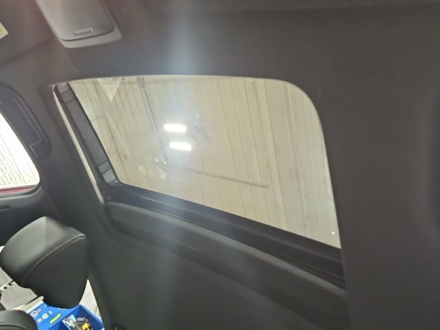 Used 2018 Honda Accord Sport image 2